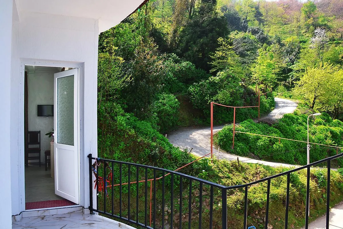 Family Holiday Center Kvari Inn