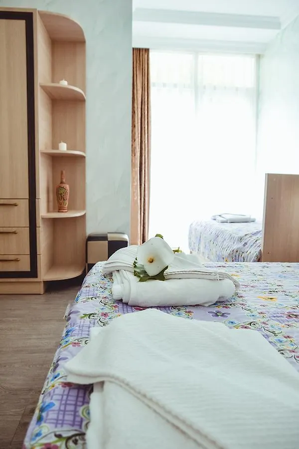 Inn Family Holiday Center Kvari