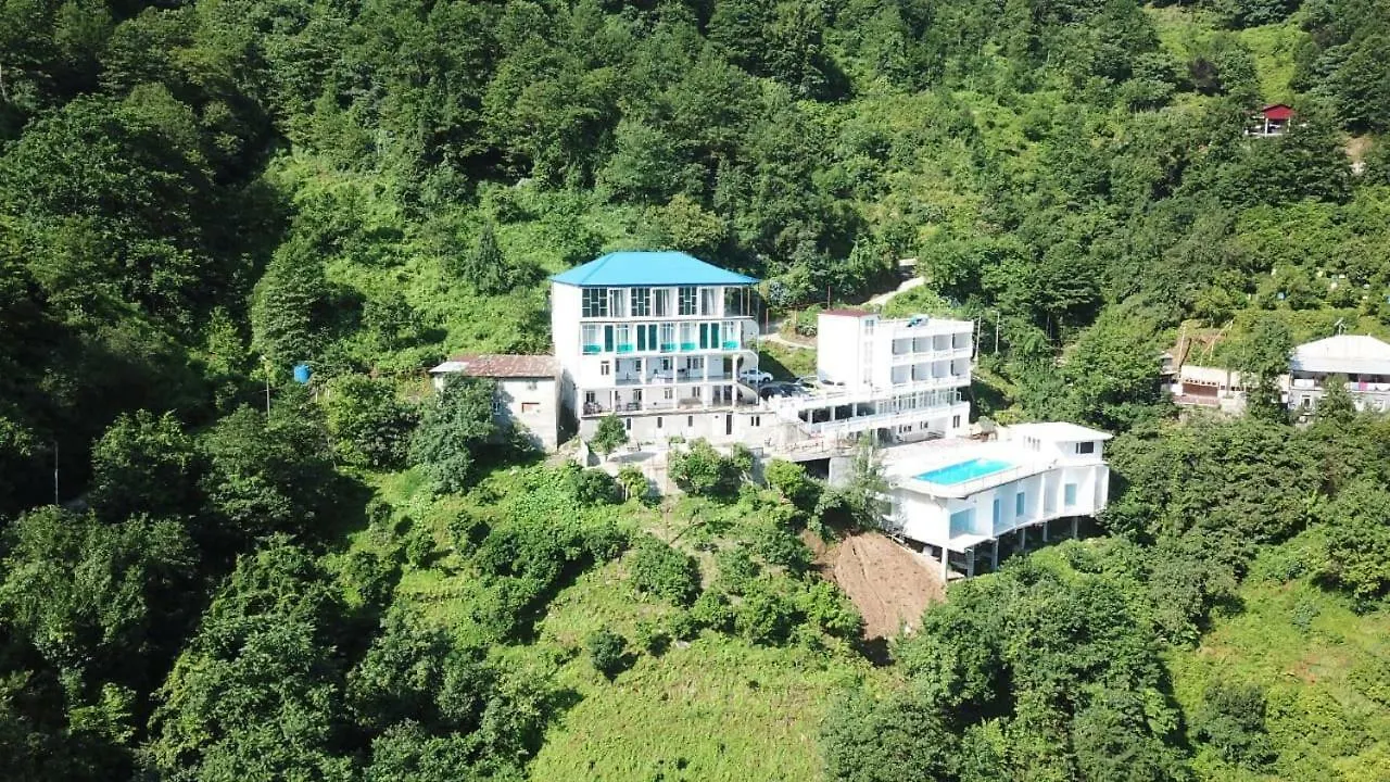 Inn Family Holiday Center Kvari